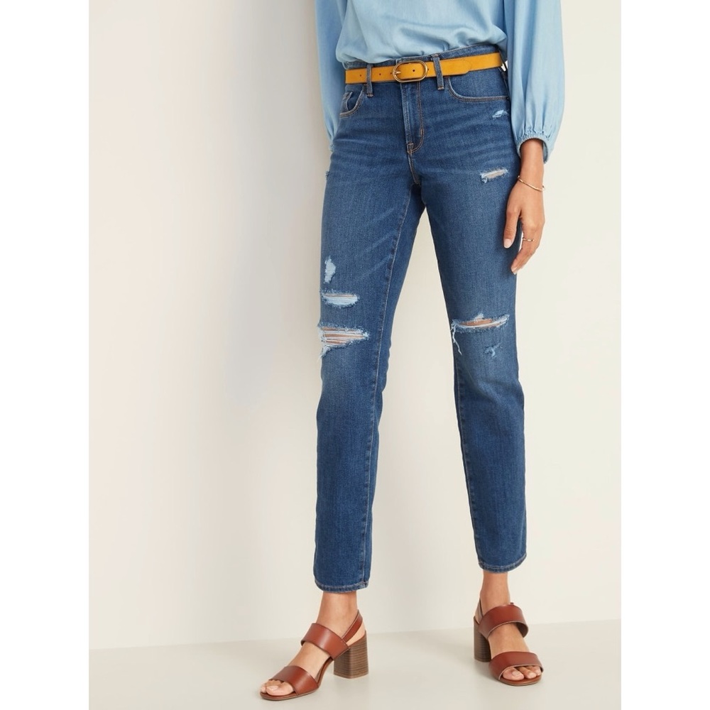 Old Navy Mid-Rise Distressed Power Straight Jeans
